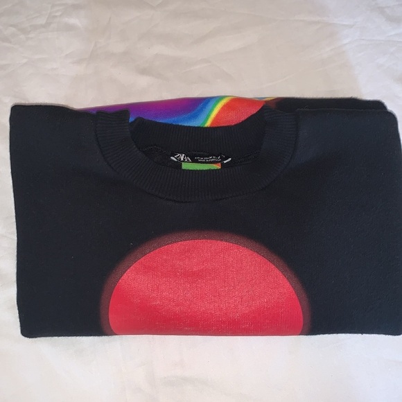 Gently Loved Zara Disney Mickey Rainbow Sweatshirt - Picture 5 of 5